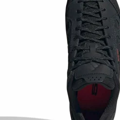Adidas Men’s Guide Tennie Core Black/Carbon/Core Black