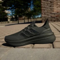 Adidas Men's Ultraboost 5 Core Black/Core Black/Core Black