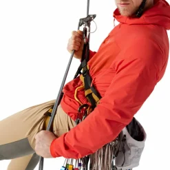 Arc'teryx Men's Proton SL Hoody Dynasty