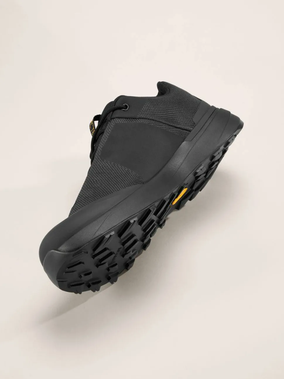 Arc'teryx Women's Kopec Gore-Tex Black/yukon