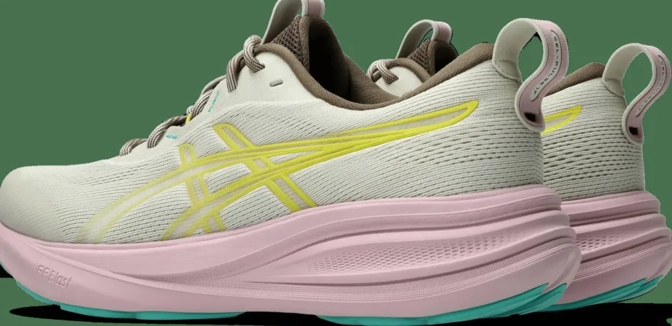 Asics Women's GEL-Pulse 17 TR Light Dust/Cacti
