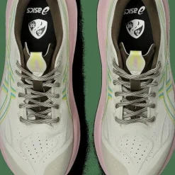 Asics Women's GT-2000 14 TR Light Dust/Cacti