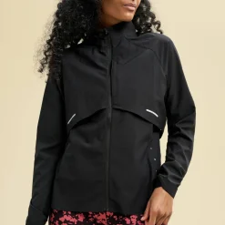 Casall Women's Dynamic Windbreaker Jacket Black