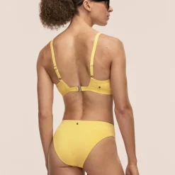 Casall Women's Overlap Bikini Top Sunflower