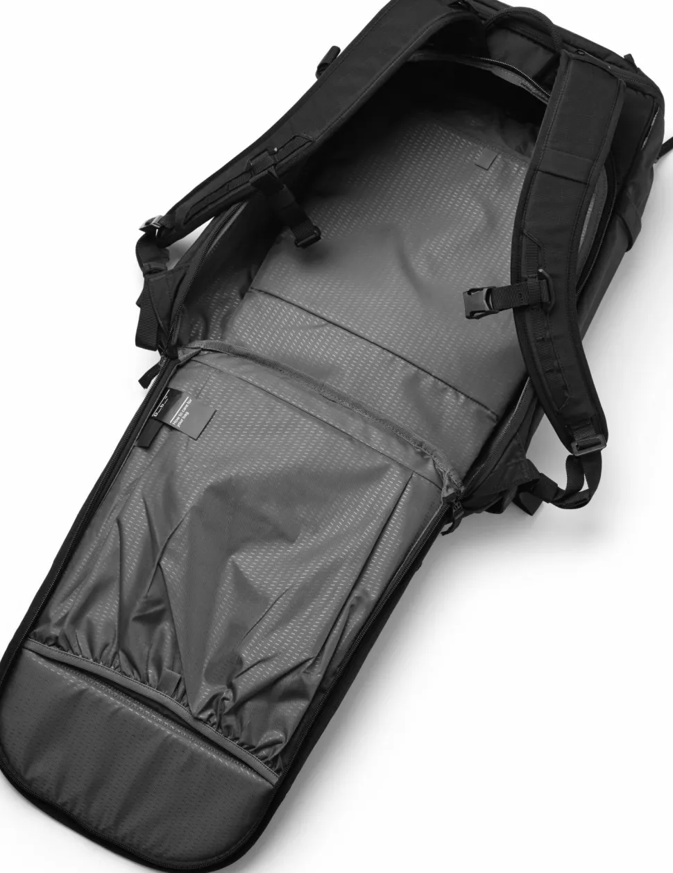 Db Backcountry Backpack 25L Black Out