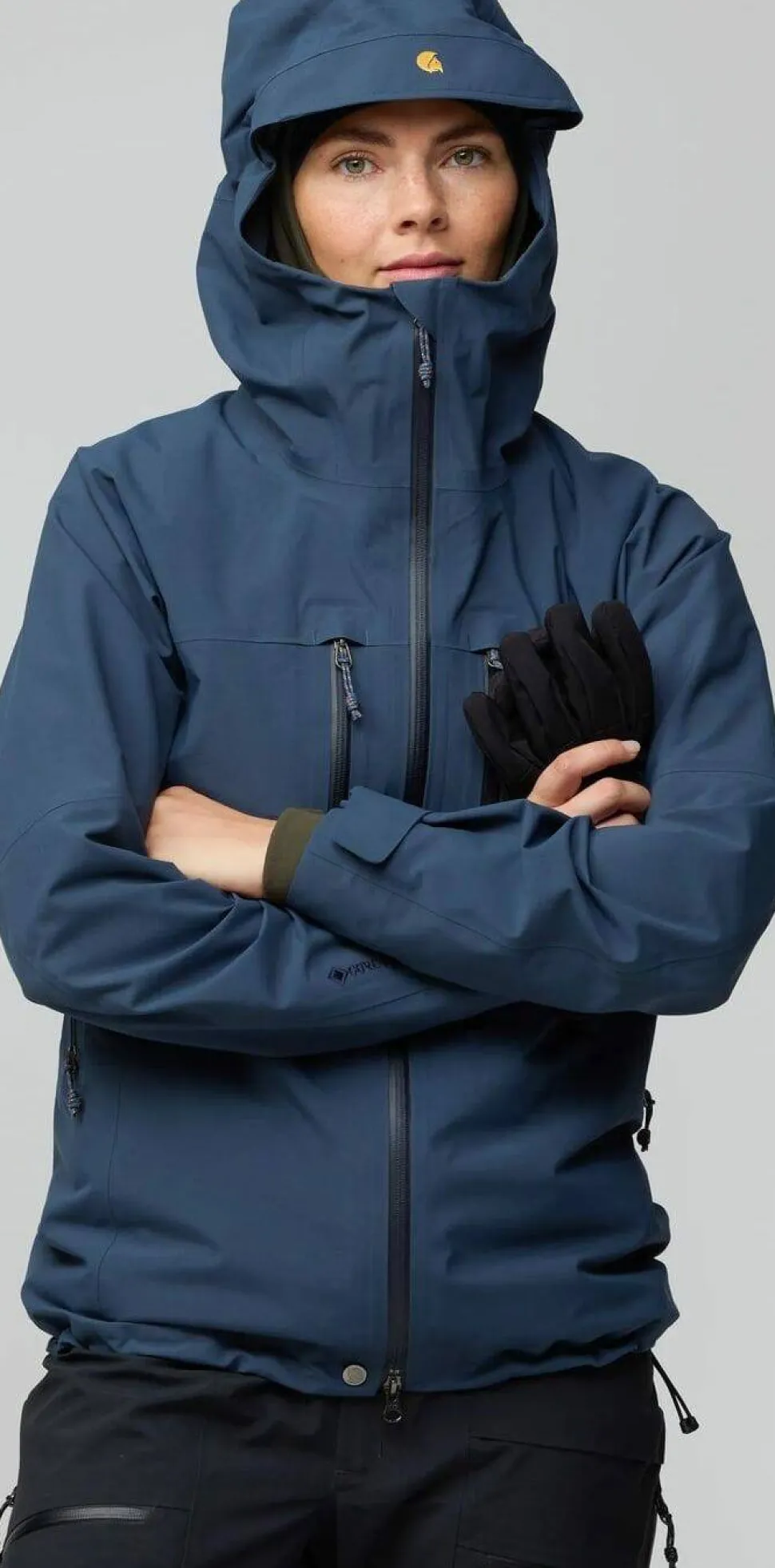 Fjällräven Women's Bergtagen GORE-TEX Pro Jacket Black
