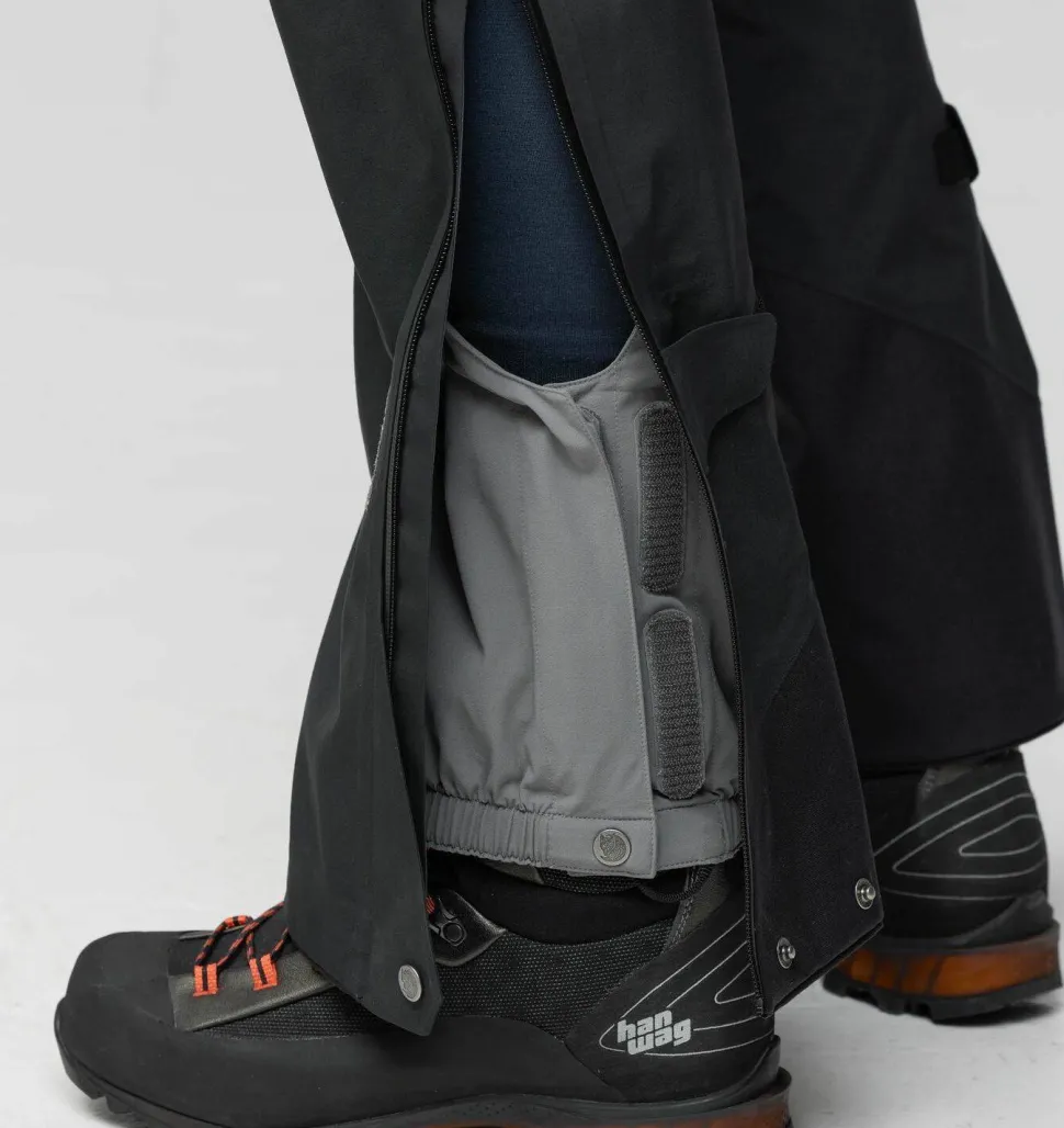 Fjällräven Women's Bergtagen GORE-TEX Pro Trousers Mountain Blue