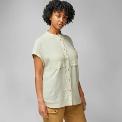 Fjällräven Women's Övik Hemp Shirt Short Sleeve Green