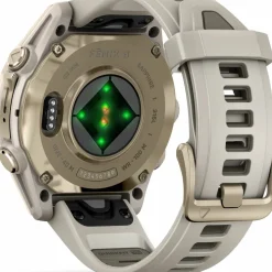 Garmin Fenix 8 Amoled 43mm, Sapphire Soft Gold - Fog Grey/Sandstone Silicone Strap