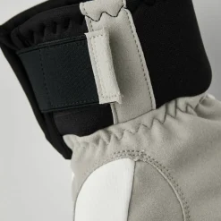 Hestra Comfort Tracker Mitt Black/Ivory