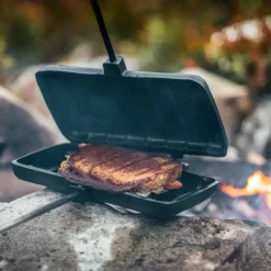 Hällmark Sandwich Toaster Cast Iron