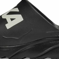 Hoka Unisex Ora Athletic Slide Black/White