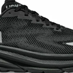 Hoka Women's Clifton 9 GORE-TEX Black / Black