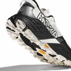 Hoka Women's Speedgoat 7 Black/White