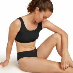 Icebreaker Women's Merino Rib Lotus Hipster Black