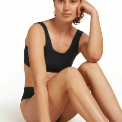 Icebreaker Women's Merino Rib Lotus Bra Black