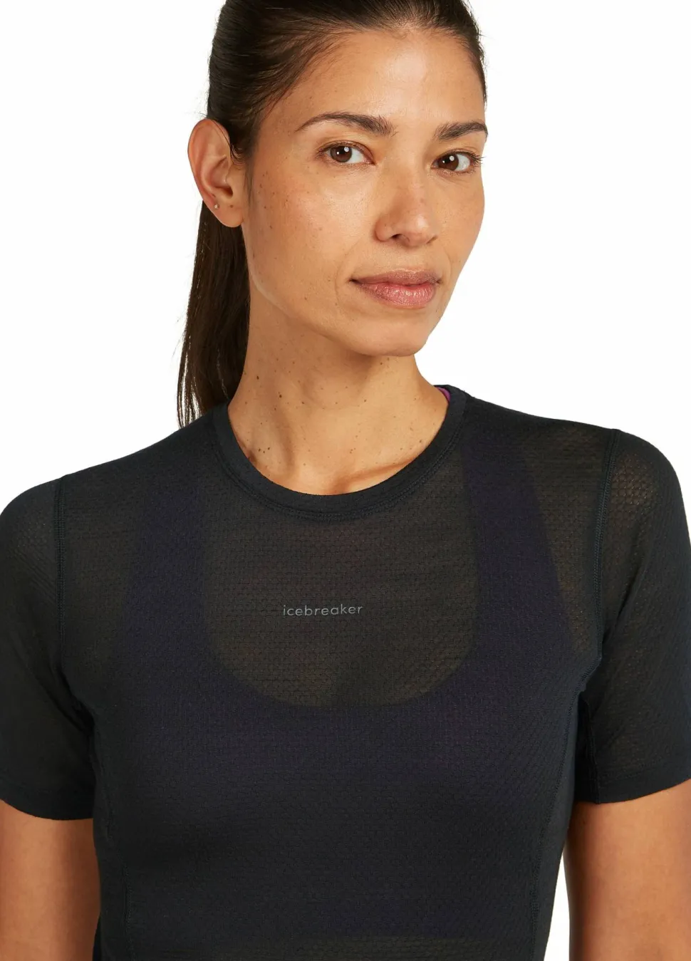 Icebreaker Women's Merino 75 Cool-Lite Featherlight Shortsleeve Crewe Black