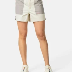 Kari Traa Women's Ane Bermuda Shorts Light Beige