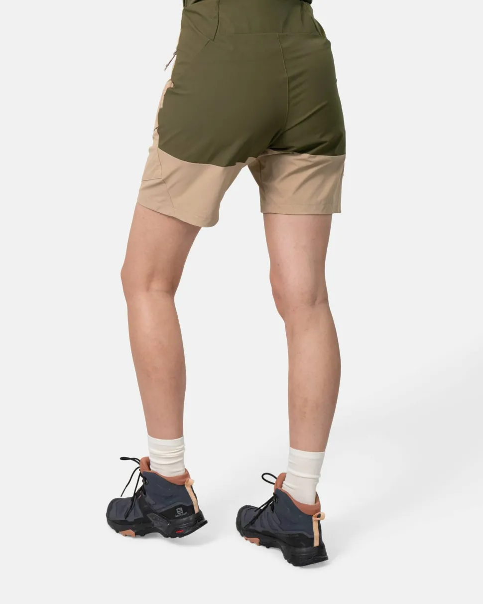 Kari Traa Women's Ane Cargo Shorts Midtone Sand Grey