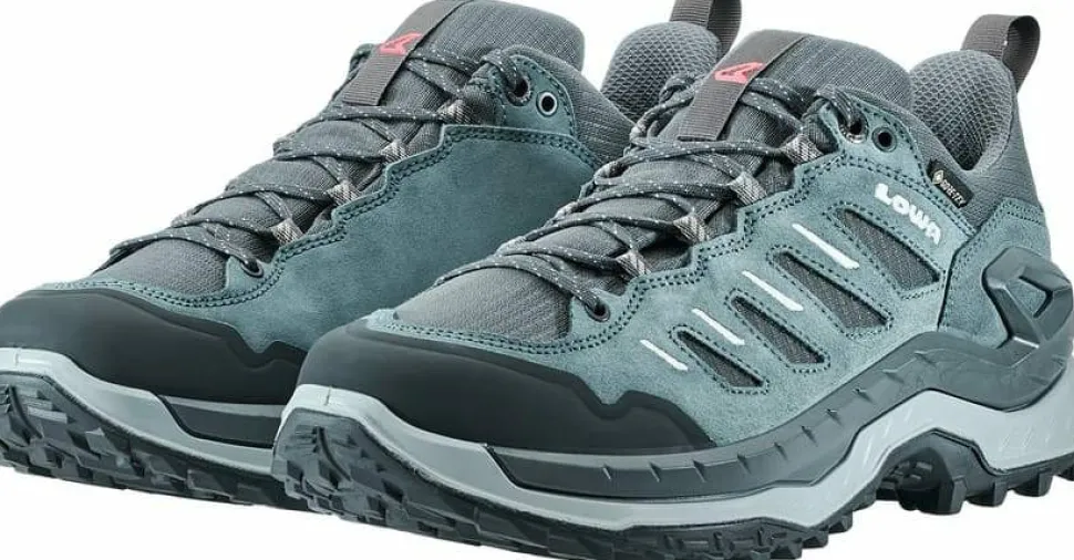LOWA Men's Innovo GORE-TEX Low Petrol