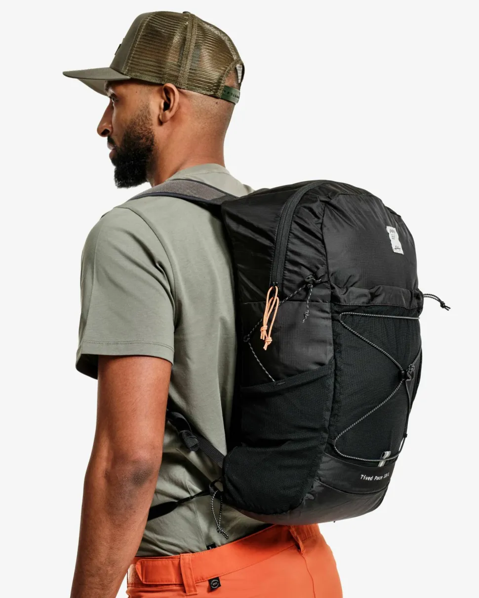 Lundhags Tived Pace 18 L Black