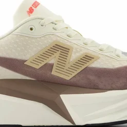 New Balance Women's Fuelcell Rebel V5 Angora