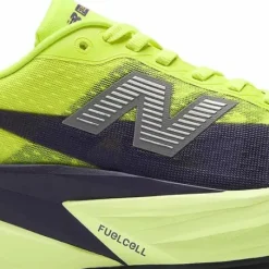 New Balance Women's Fuelcell Rebel V5 Alkaline Green