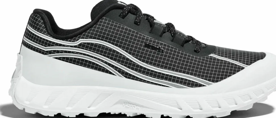 Norda Women's 002 Summit Black