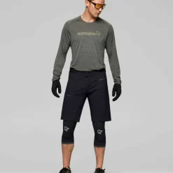 Norrøna Women's Fjørå Flex1 Shorts Caviar Black