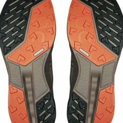 On Men's Cloudsurfer Trail 2 Eclipse/Cinder