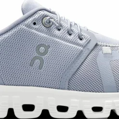 On Women's Cloud 6 Nimbus / White