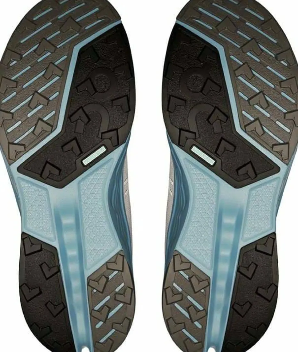 On Women's Cloudsurfer Trail 2 Glacier/Dust