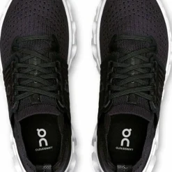 On Women's Cloudswift 4 Black/White