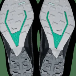 On Women's Cloudventure Peak 3 Black/Glacier