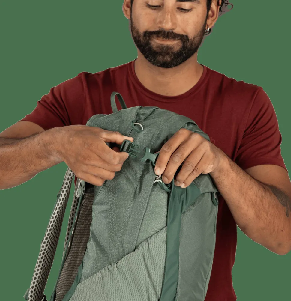 Osprey Men's Stratos 34 Pine Leaf Green
