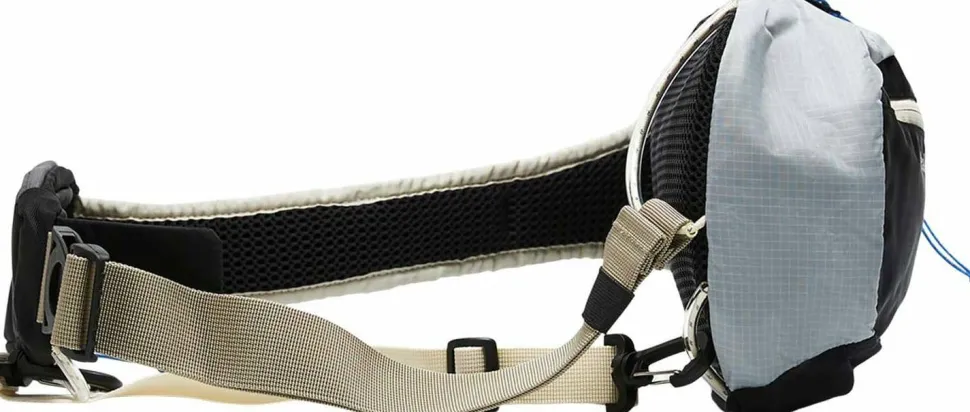 Peak Performance Outdoor Slingbag 4,5 L Summit Smoke