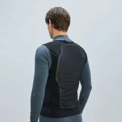 POC Men's VPD Max Vest Uranium Black