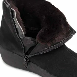 Pomar Women's Kallio GORE-TEX Ankle Boot Black Suede(fur L) Curling