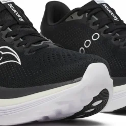 Saucony Men's Endorphin Trainer Black/white