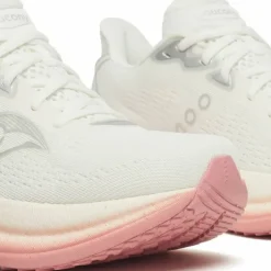 Saucony Women's Triumph 23 Ivory/mauve