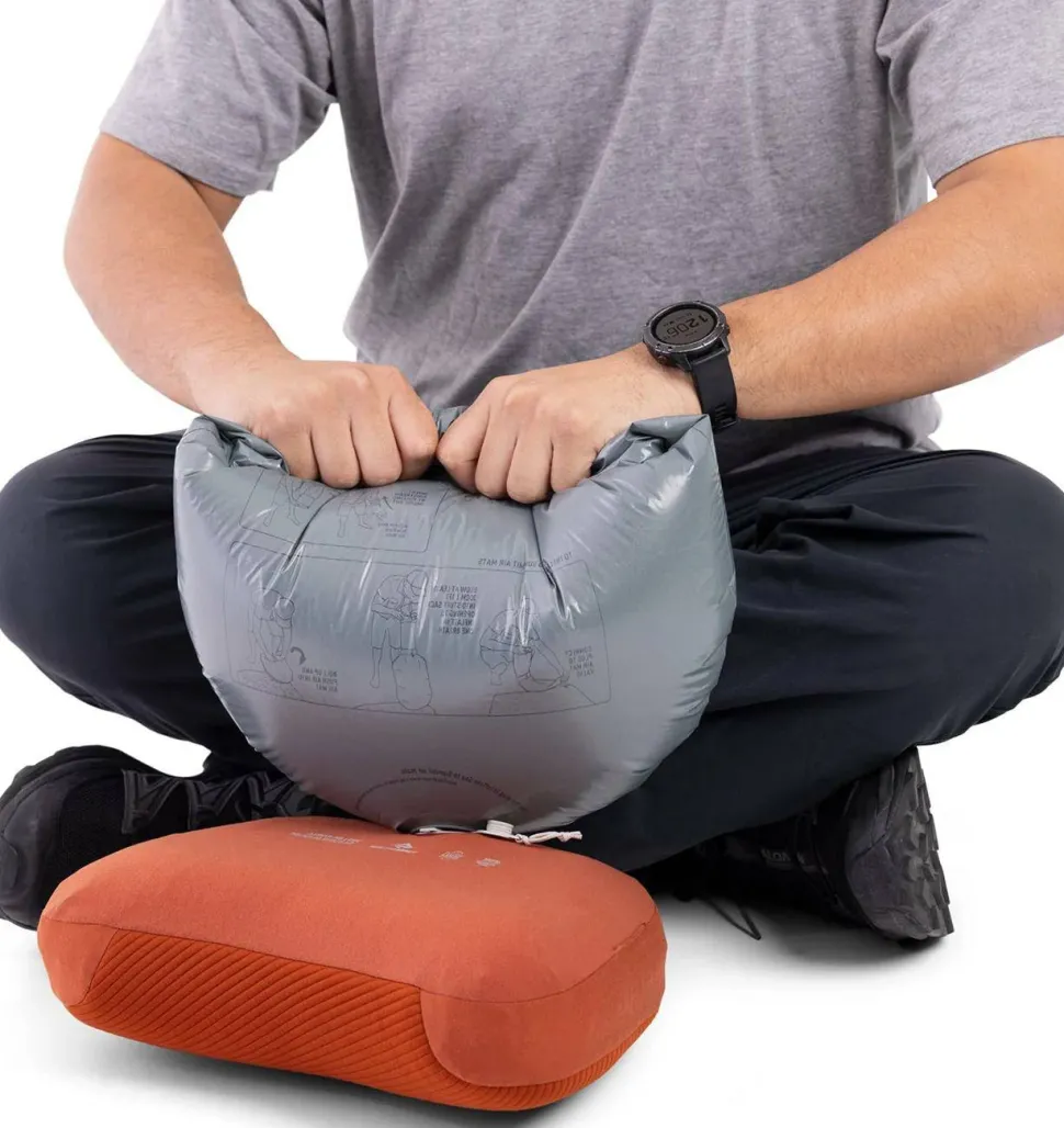 Sea To Summit Aeros Premium Pillow Mediterranea