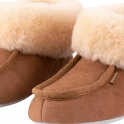 Shepherd of Sweden Moa Chestnut