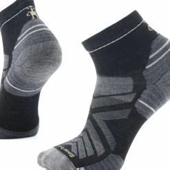 Smartwool Hike Targeted Cushion Ankle Socks Black