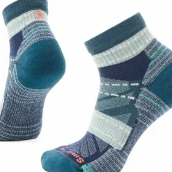Smartwool Women's Hike Light Cushion Margarita Ankle Socks Frosty Green