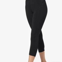 super.natural Women's Arctic230 Tight 3/4 Jet Black
