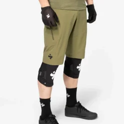 Sweet Protection Men's Hunter Slashed Shorts Woodland
