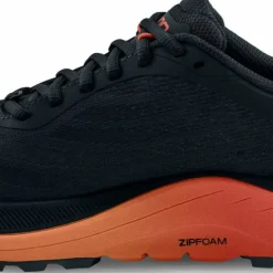 Topo Athletic Men's Ultraventure 4 Black/Red