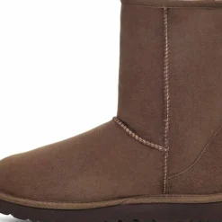 UGG Women's Classic Short II Boot Burnt Cedar