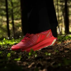 Viking Footwear Unisex Cerra Speed GORE-TEX Signal Red/Red