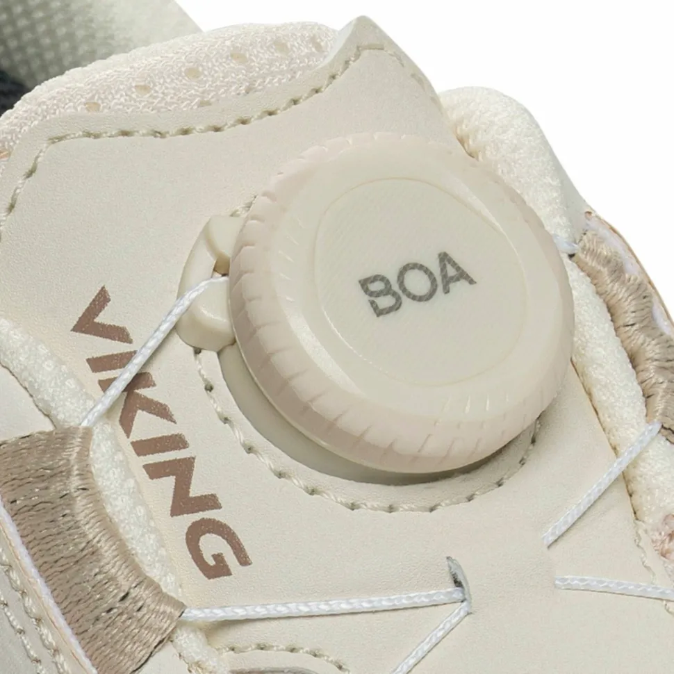 Viking Footwear Women's Motion Low GORE-TEX Boa Cream/brown